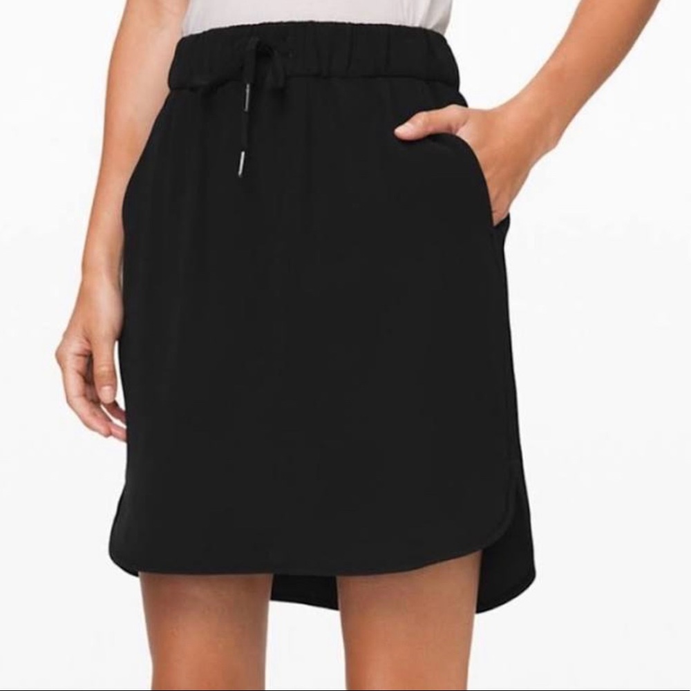 Lululemon Black Skirt